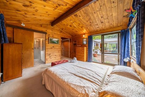 Photo of property in 7 Palm Grove, Belmont, Lower Hutt, 5010