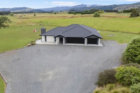 Photo of property in 335 Muhunoa Road East, Muhunoa East, Levin, 5570