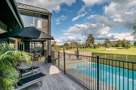 Photo of property in 210 Oceanbeach Road, Mount Maunganui, 3116