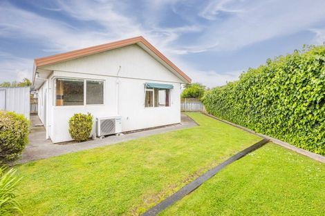 Photo of property in 2/68 Guppy Road, Greenmeadows, Napier, 4112