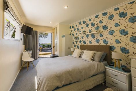 Photo of property in 236 Whirinaki Road, Eskdale, Napier, 4182