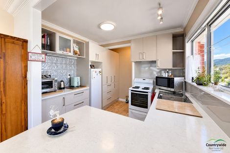 Photo of property in 4 Churchill Street, Putaruru, 3411