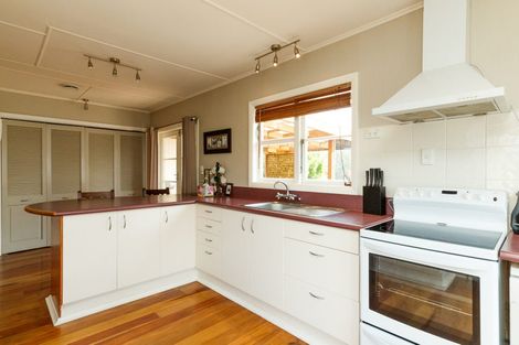 Photo of property in 16 Kingston Street, Awapuni, Palmerston North, 4412