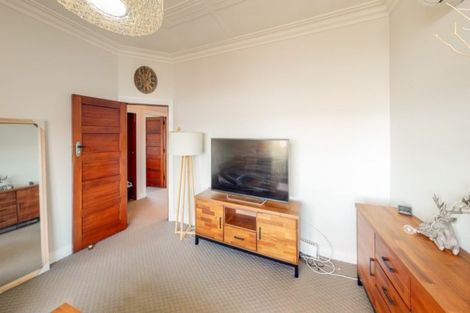 Photo of property in 25 Forbes Street, Balaclava, Dunedin, 9011