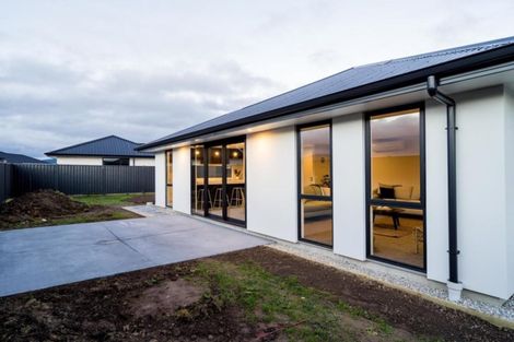 Photo of property in 39 Anderton Crescent, Mosgiel, 9024