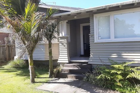 Photo of property in 27 Aroha Avenue, Sandringham, Auckland, 1025