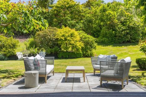 Photo of property in 208 Mapara Road, Acacia Bay, Taupo, 3385