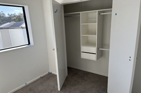 Photo of property in 10/535 Swanson Road, Ranui, Auckland, 0612