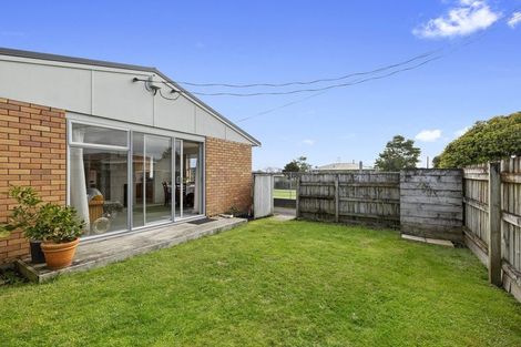 Photo of property in 10a Chilman Street, Strandon, New Plymouth, 4312
