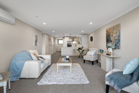 Photo of property in 1c/12 Selwyn Road, Cockle Bay, Auckland, 2014