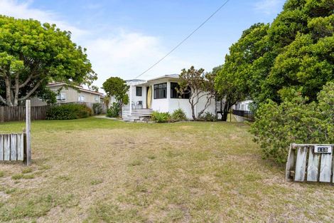 Photo of property in 115 Sylvia Road, Whangamata, 3620