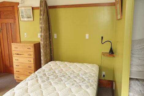 Photo of property in 48 Mortimer Terrace, Aro Valley, Wellington, 6021