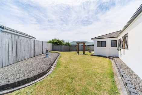 Photo of property in 14 Jordan Way, Kelvin Grove, Palmerston North, 4414