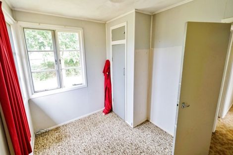 Photo of property in 26 Kirrie Avenue, Te Atatu South, Auckland, 0610