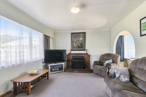 Photo of property in 58 Totara Street, Wainuiomata, Lower Hutt, 5014