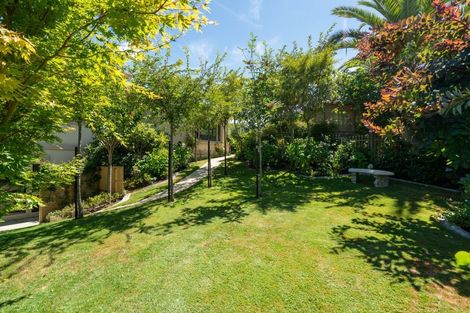 Photo of property in 166 Lake Terrace, Hilltop, Taupo, 3330