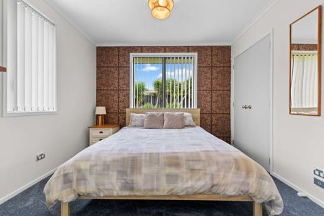 Photo of property in 28 Seabreeze Place, Papamoa Beach, Papamoa, 3118