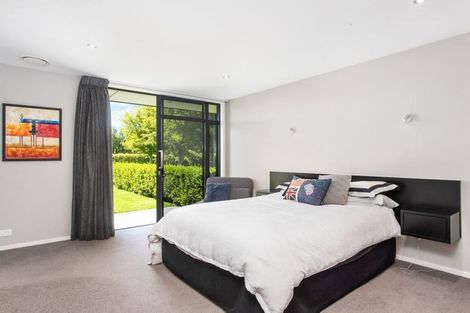 Photo of property in 455 Sawyers Arms Road, Harewood, Christchurch, 8051