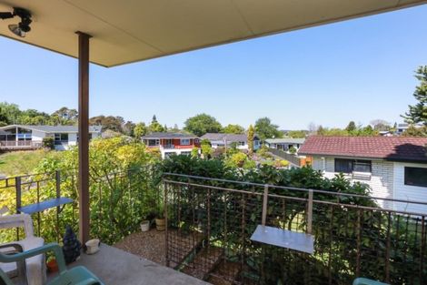 Photo of property in 8 Dunvegan Place, Dinsdale, Hamilton, 3204