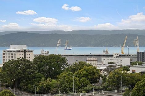 Photo of property in 31/125 Grant Road, Thorndon, Wellington, 6011