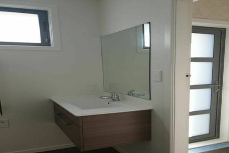 Photo of property in 2/11 Stafford Street, Silverstream, Upper Hutt, 5019