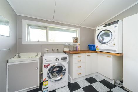 Photo of property in 141a High Street, Bulls, 4818