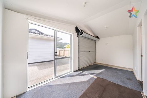 Photo of property in 335 Wellington Road, Wainuiomata, Lower Hutt, 5014