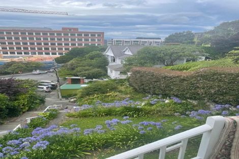 Photo of property in 20 Glasgow Street, Kelburn, Wellington, 6012