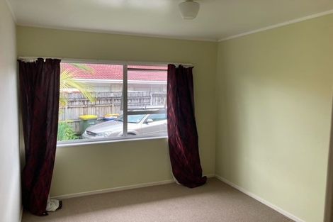 Photo of property in 4216 Great North Road, Glendene, Auckland, 0602