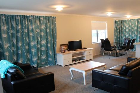 Photo of property in 9 Churchill Street, Kaikoura, 7300