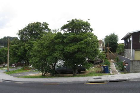 Photo of property in 17 Richards Avenue, Forrest Hill, Auckland, 0620