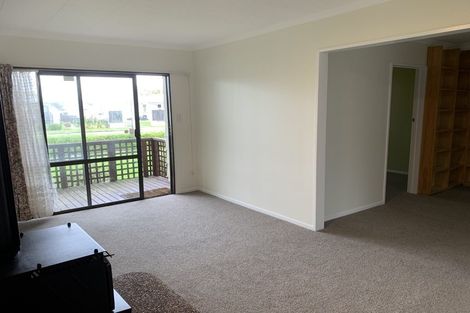 Photo of property in 6 Read Street, Levin, 5510