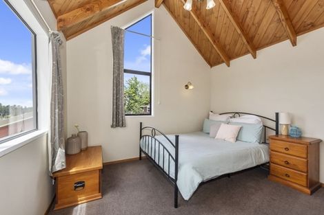 Photo of property in 27 Northview Lane, Nawton, Hamilton, 3200