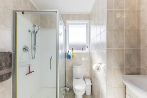 Photo of property in 34 Marvon Downs Avenue, Pakuranga Heights, Auckland, 2010