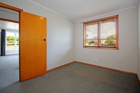 Photo of property in 69 Arimu Road, Papakura, 2110