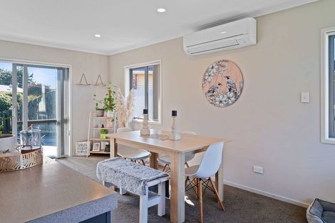 Photo of property in 12 Colac Street, Avondale, Christchurch, 8061