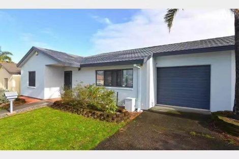 Photo of property in 10 Lockington Avenue, Henderson, Auckland, 0612