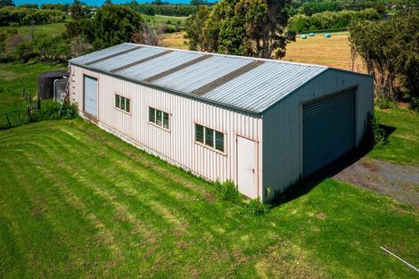 Photo of property in 193 Pine Valley Road, Dairy Flat, Silverdale, 0992