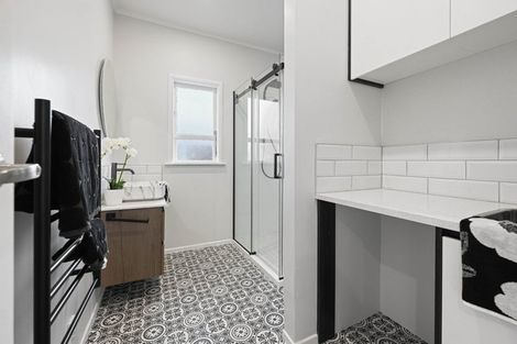 Photo of property in 120 Rifle Range Road, Dinsdale, Hamilton, 3204