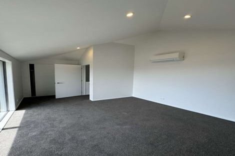 Photo of property in 4/246 Marine Parade, New Brighton, Christchurch, 8061
