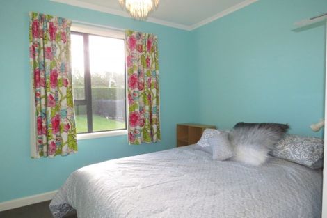 Photo of property in 86 Airedale Road, Weston, Oamaru, 9492