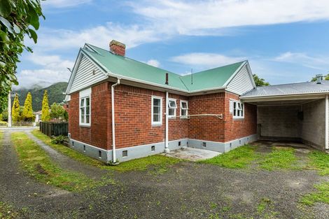 Photo of property in 113 Bell Road, Waiwhetu, Lower Hutt, 5010