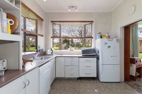 Photo of property in 122 Great South Road, Huntly, 3700
