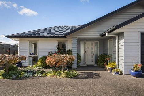 Photo of property in 8 Kasey Josh Place, Katikati, 3129