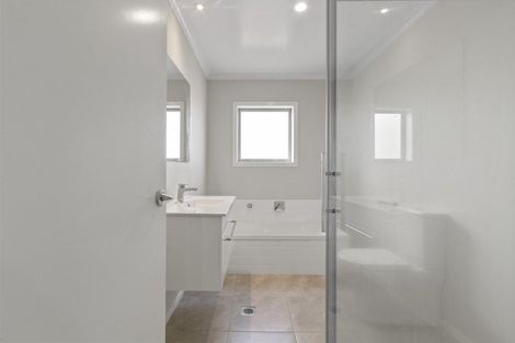 Photo of property in 51 Tennille Street, Flagstaff, Hamilton, 3210