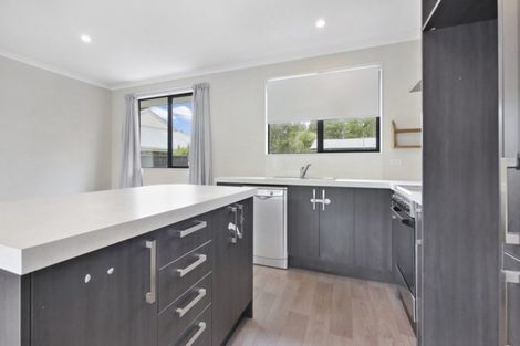 Photo of property in 28 Railway Terrace East, Glentunnel, Sheffield, 7673