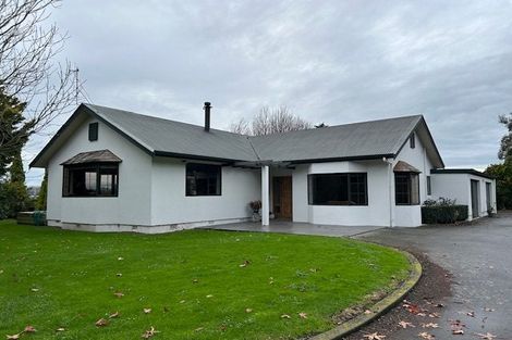 Photo of property in 1450a Rangiotu Road, Tiakitahuna, Palmerston North, 4477