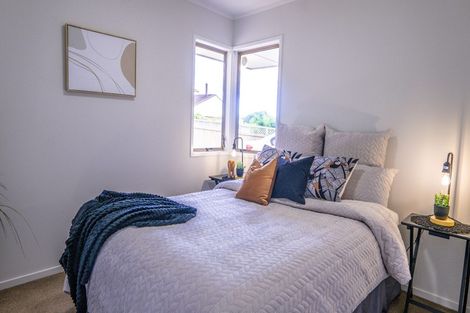 Photo of property in 1/16 Fieldstone Court, Northpark, Auckland, 2013