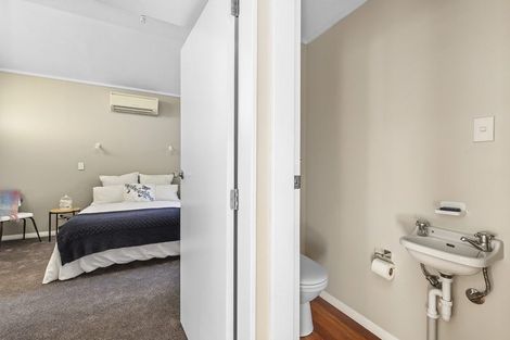 Photo of property in 21a Mahoe Street, Tawa, Wellington, 5028