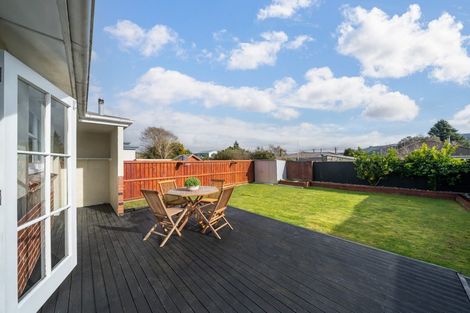 Photo of property in 35 Golders Road, Elderslea, Upper Hutt, 5018